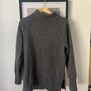 Gap Turtle neck Sweater
